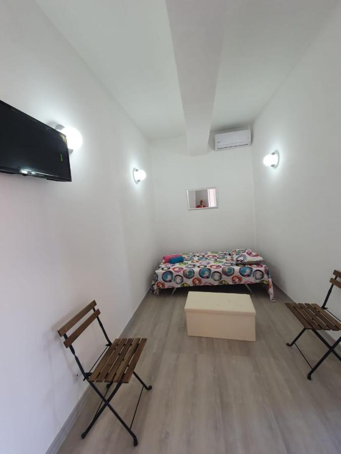 Sweet Home Di Nati Syracuse Bagian luar foto